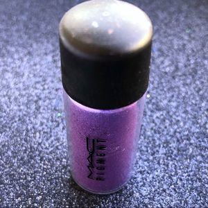 MAC mini pigment in VIOLET, retired